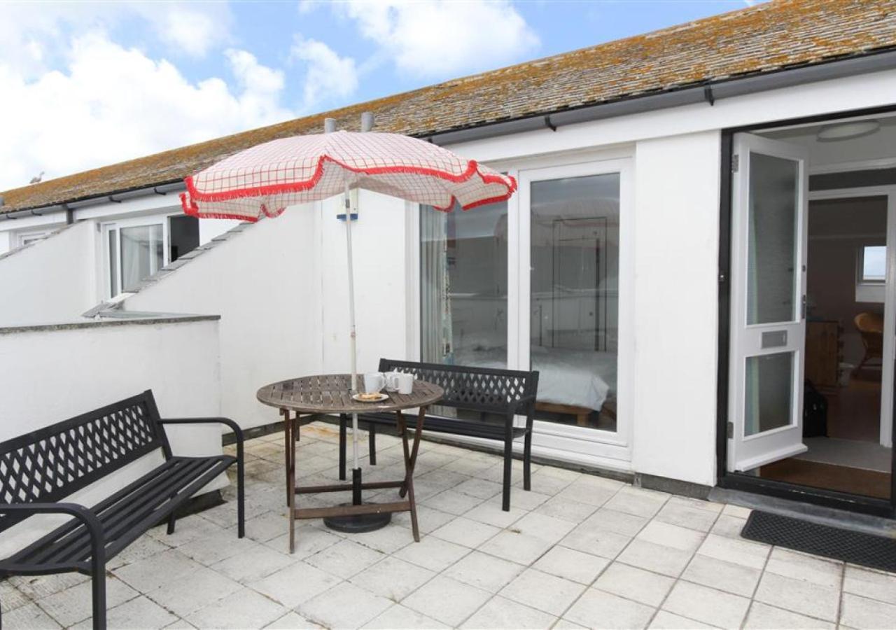 48 St Nicholas Court St Ives  Luaran gambar