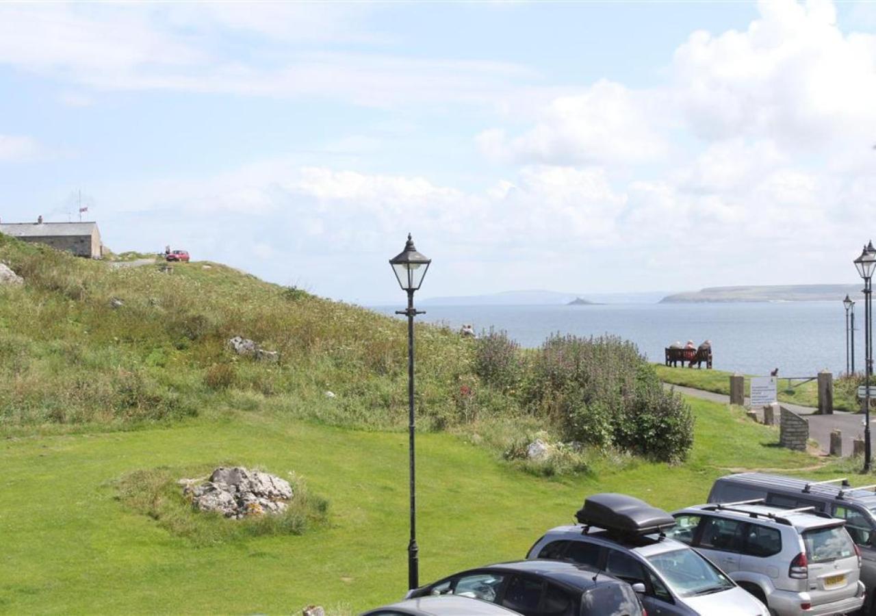 48 St Nicholas Court St Ives  Luaran gambar