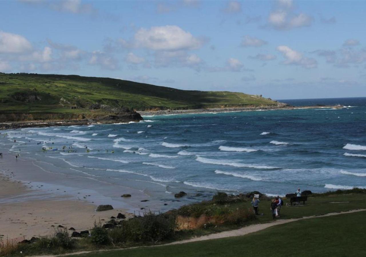 48 St Nicholas Court St Ives  Luaran gambar